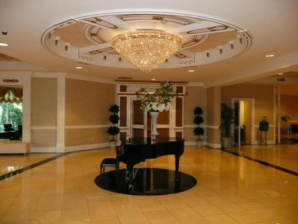 Serene Stay With Amenities & Breakfast Bar - The Wilshire Grand D 西奥兰治 外观 照片