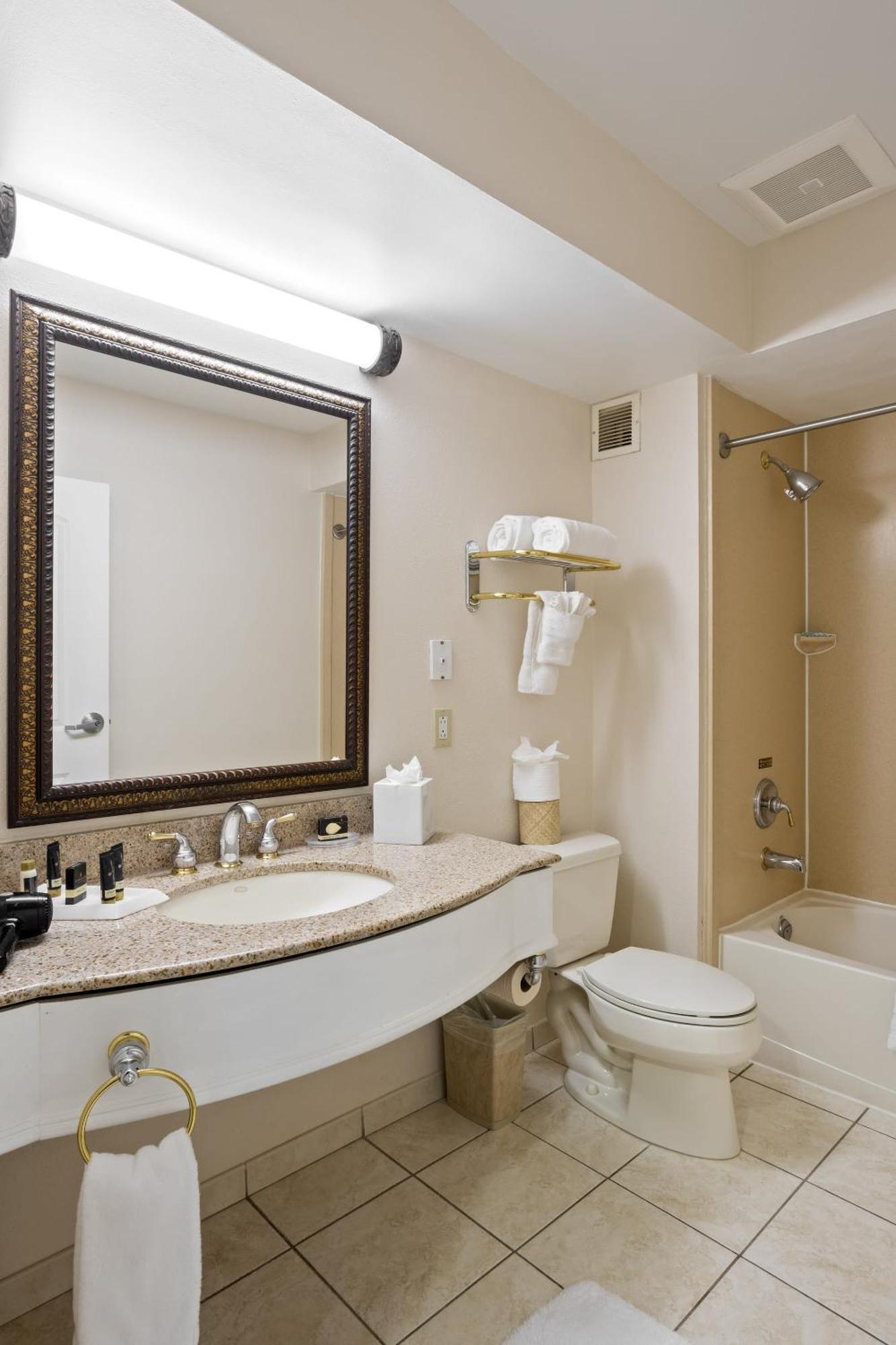 Serene Stay With Amenities & Breakfast Bar - The Wilshire Grand D 西奥兰治 外观 照片